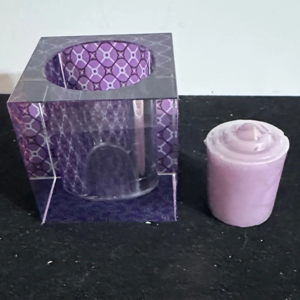 N/A purple ambiance